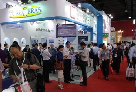 翁开尔ChinaPlas2011国际橡塑展现场图片