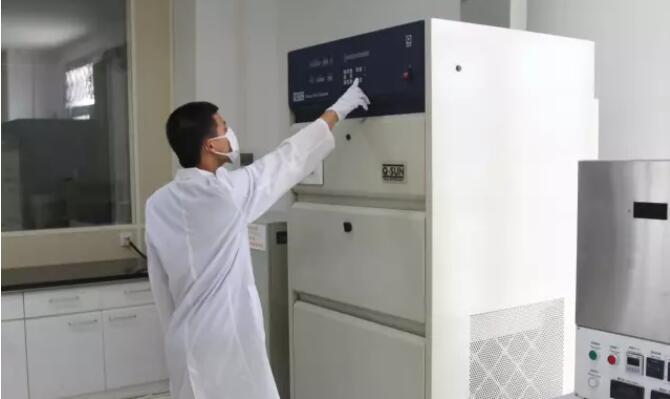 Q-SUN 氙灯老化试验箱
