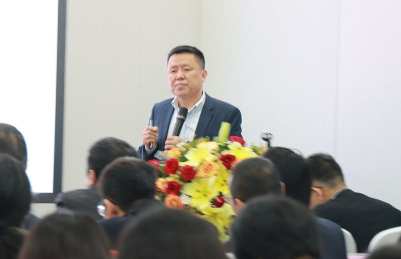 佛山翁开尔公司年终总结会议